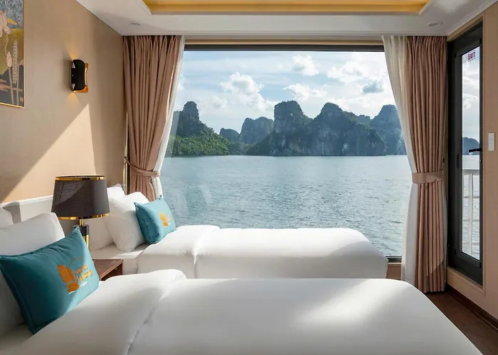Mystique Cruise * Hạ Long