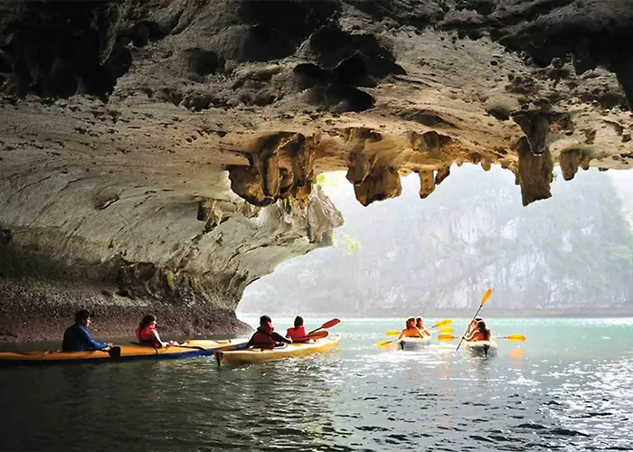 Mystique Cruise * Hạ Long